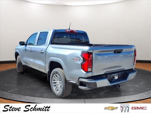 Sterling Gray Metallic 2026 Chevrolet Colorado LT