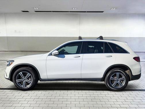 2022 Mercedes-Benz GLC 300 Base 4MATIC
