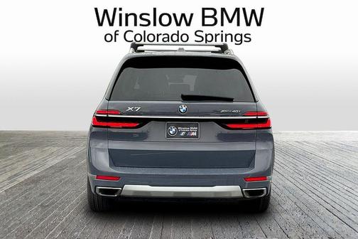 Sparkling 2024 BMW X7 xDrive40i
