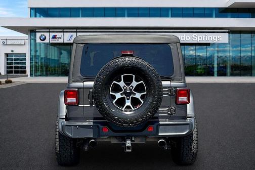 Granite Crystal Clearcoat Metallic 2023 Jeep Wrangler Rubicon