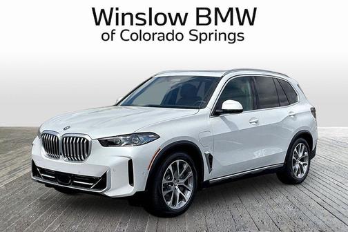 Mineral White Metallic 2026 BMW X5 PHEV xDrive50e