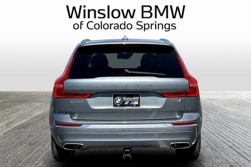 Blue 2018 Volvo XC60 T5 Inscription