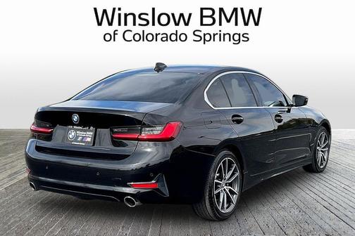 2019 BMW 330 i xDrive