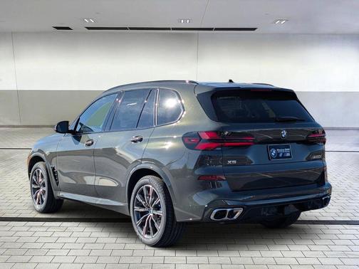 2026 BMW X5 M60i