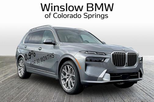 Gray Metallic 2026 BMW X7 xDrive40i