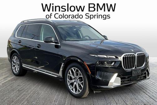 Black Sapphire Metallic 2025 BMW X7 xDrive40i