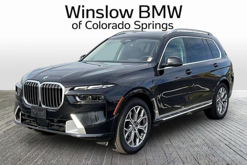 Black Sapphire Metallic 2025 BMW X7 xDrive40i