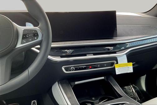 Manhattan Green Metallic 2026 BMW X5 PHEV xDrive50e