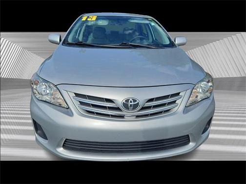 2013 Toyota Corolla LE