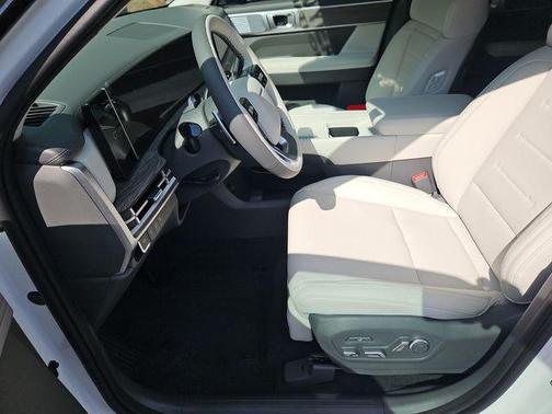 2025 Hyundai SANTA FE HEV Calligraphy