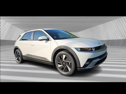 2025 Hyundai IONIQ 5 SE