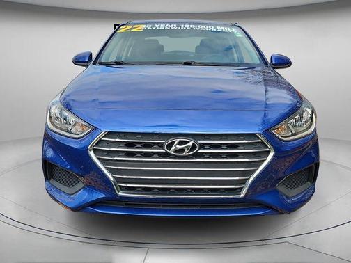 2022 Hyundai Accent SE