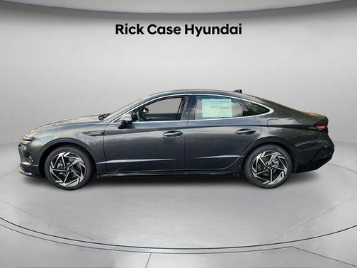 2026 Hyundai SONATA SEL