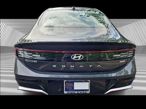 2025 Hyundai SONATA Hybrid SE