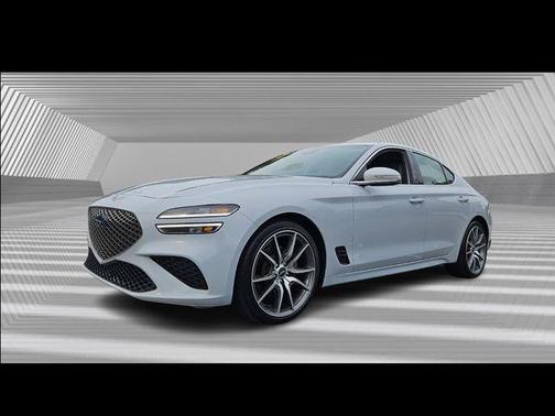 2023 Genesis G70 2.0T RWD