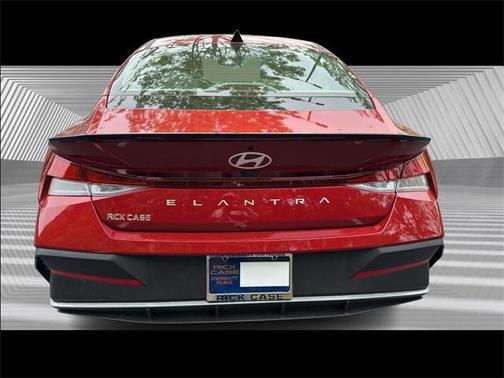 2025 Hyundai ELANTRA Sport