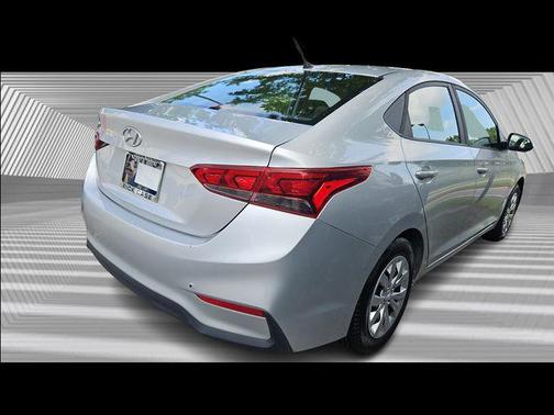 2018 Hyundai Accent SE