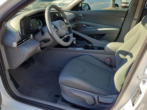 2026 Hyundai ELANTRA HEV Blue