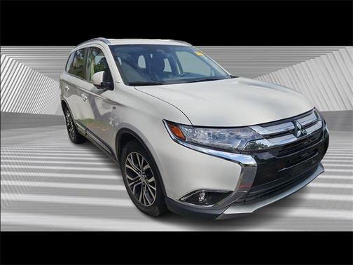 2017 Mitsubishi Outlander GT