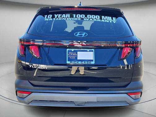 2025 Hyundai TUCSON SE