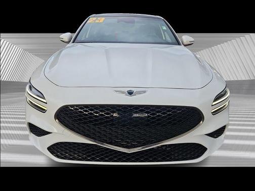 2023 Genesis G70 2.0T RWD
