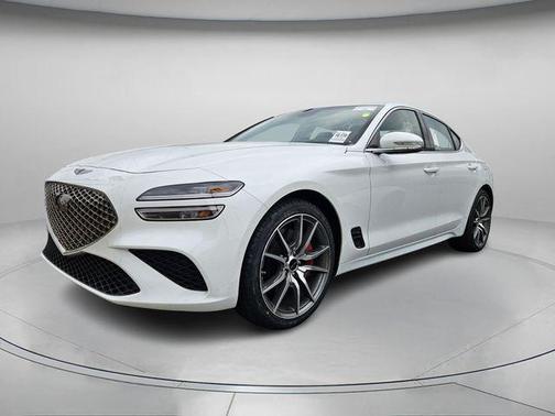 2025 Genesis G70 2.5T RWD