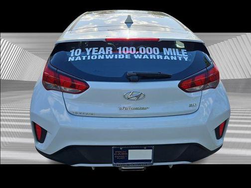 2020 Hyundai Veloster 2