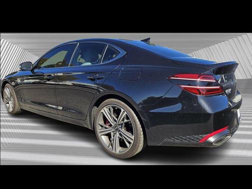 2025 Genesis G70 3.3T RWD Sport Advanced