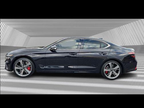 2025 Genesis G70 3.3T RWD Sport Advanced