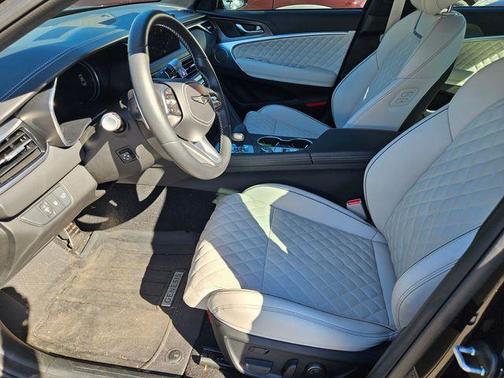 2025 Genesis G70 3.3T RWD Sport Advanced