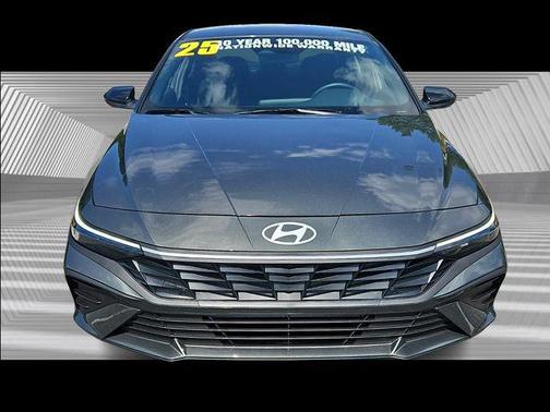 2025 Hyundai ELANTRA Sport