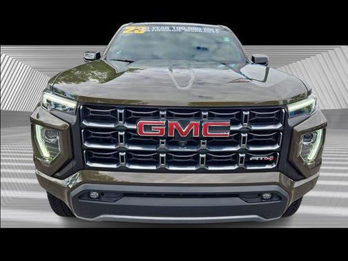 2023 GMC Canyon Base