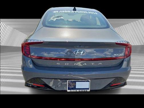 2022 Hyundai SONATA SEL