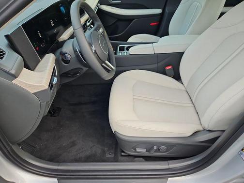 2025 Hyundai SONATA Hybrid SE