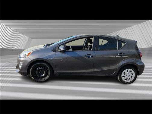 2016 Toyota Prius c Four
