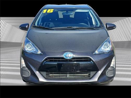 2016 Toyota Prius c Four