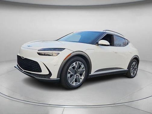 2024 Genesis GV60 Standard RWD