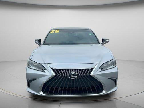 Iridium 2025 Lexus ES 350 Ultra Luxury