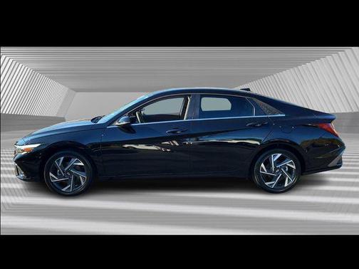 2025 Hyundai ELANTRA HEV Limited