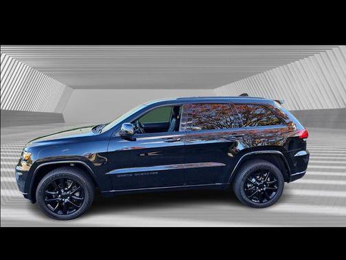 2017 Jeep Grand Cherokee Altitude