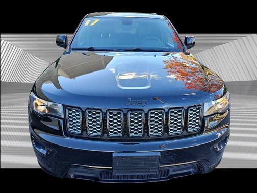 2017 Jeep Grand Cherokee Altitude