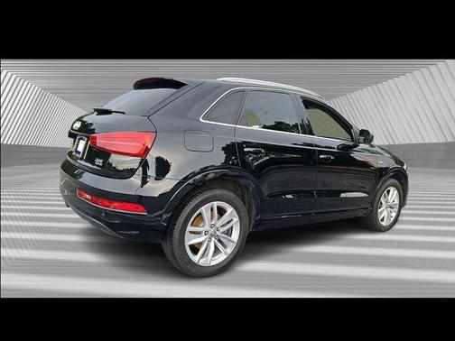 2018 Audi Q3 2.0T Premium Plus