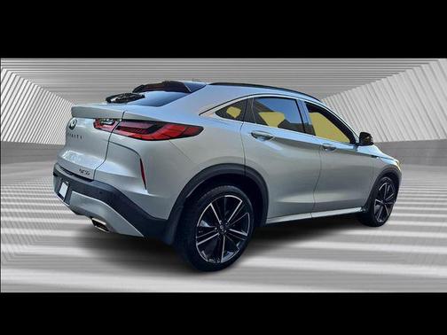2022 INFINITI QX55 LUXE