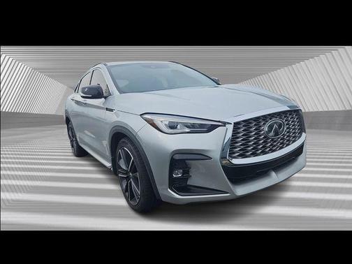 2022 INFINITI QX55 LUXE