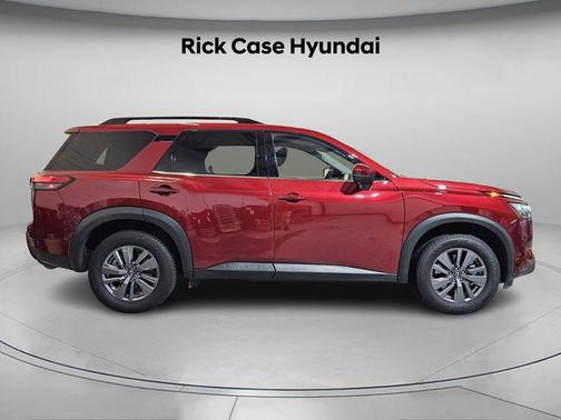2024 Nissan Pathfinder SV FWD