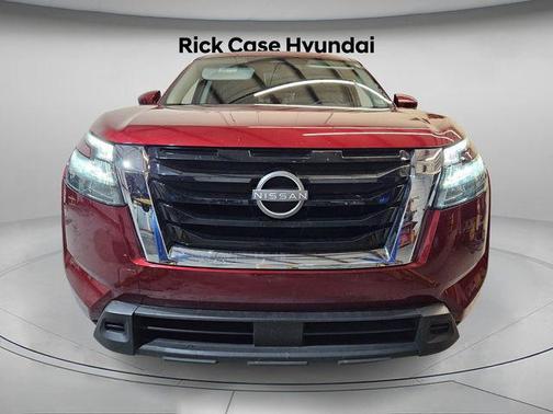 2024 Nissan Pathfinder SV FWD