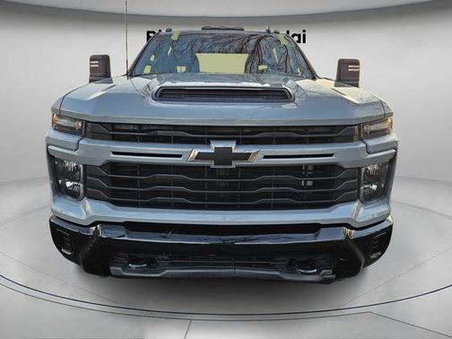 2024 Chevrolet Silverado 2500 Custom