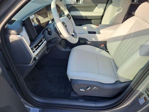 2025 Hyundai SANTA FE SEL 2.4