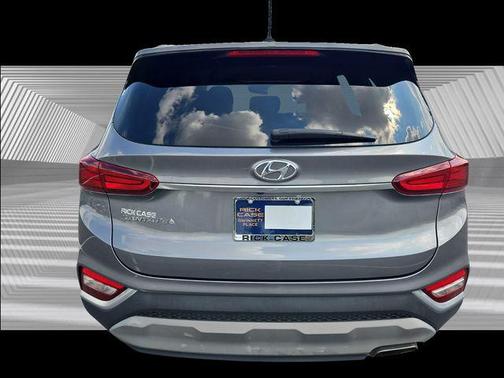 2019 Hyundai SANTA FE SE 2.4