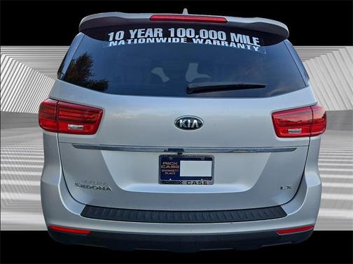 2021 Kia Sedona LX